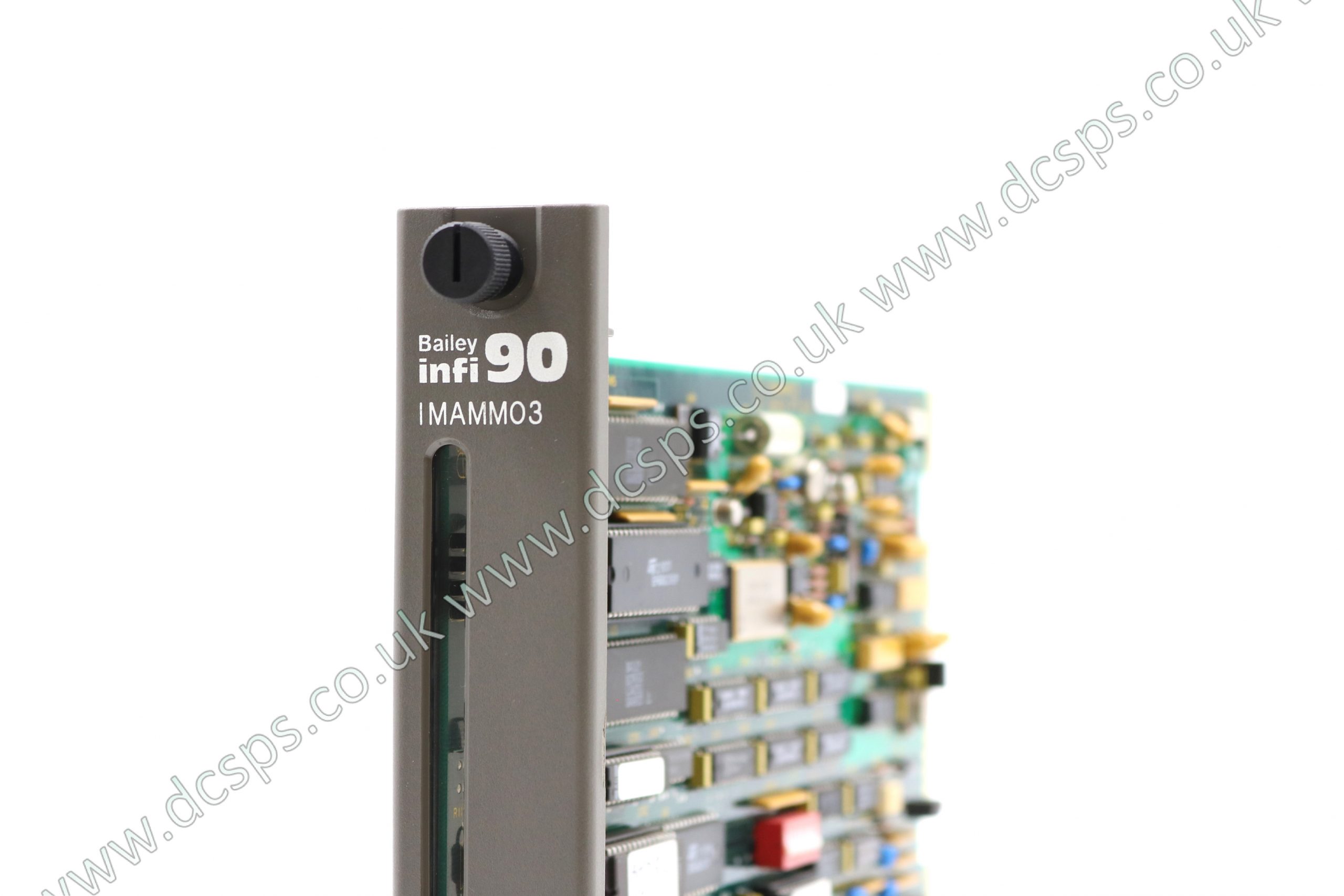IMAMM03 Close
